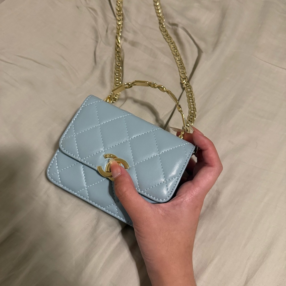 Coco baby blue mini handbag with straps